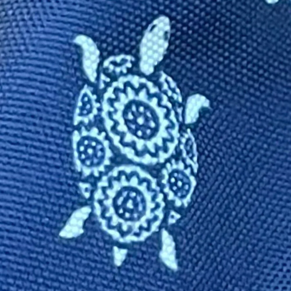 Vera Bradley holes interior